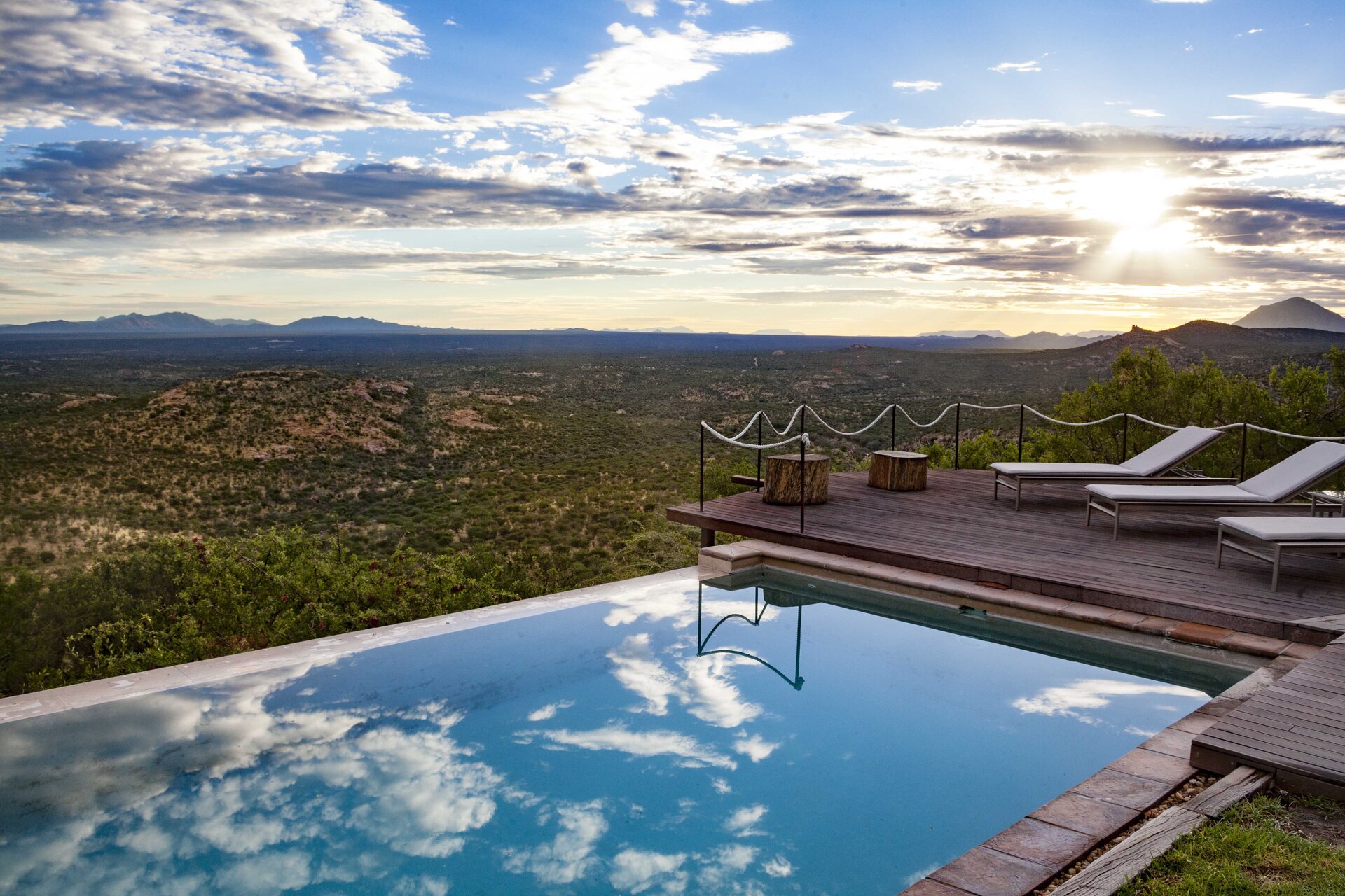 Caracal Safari Namibia
